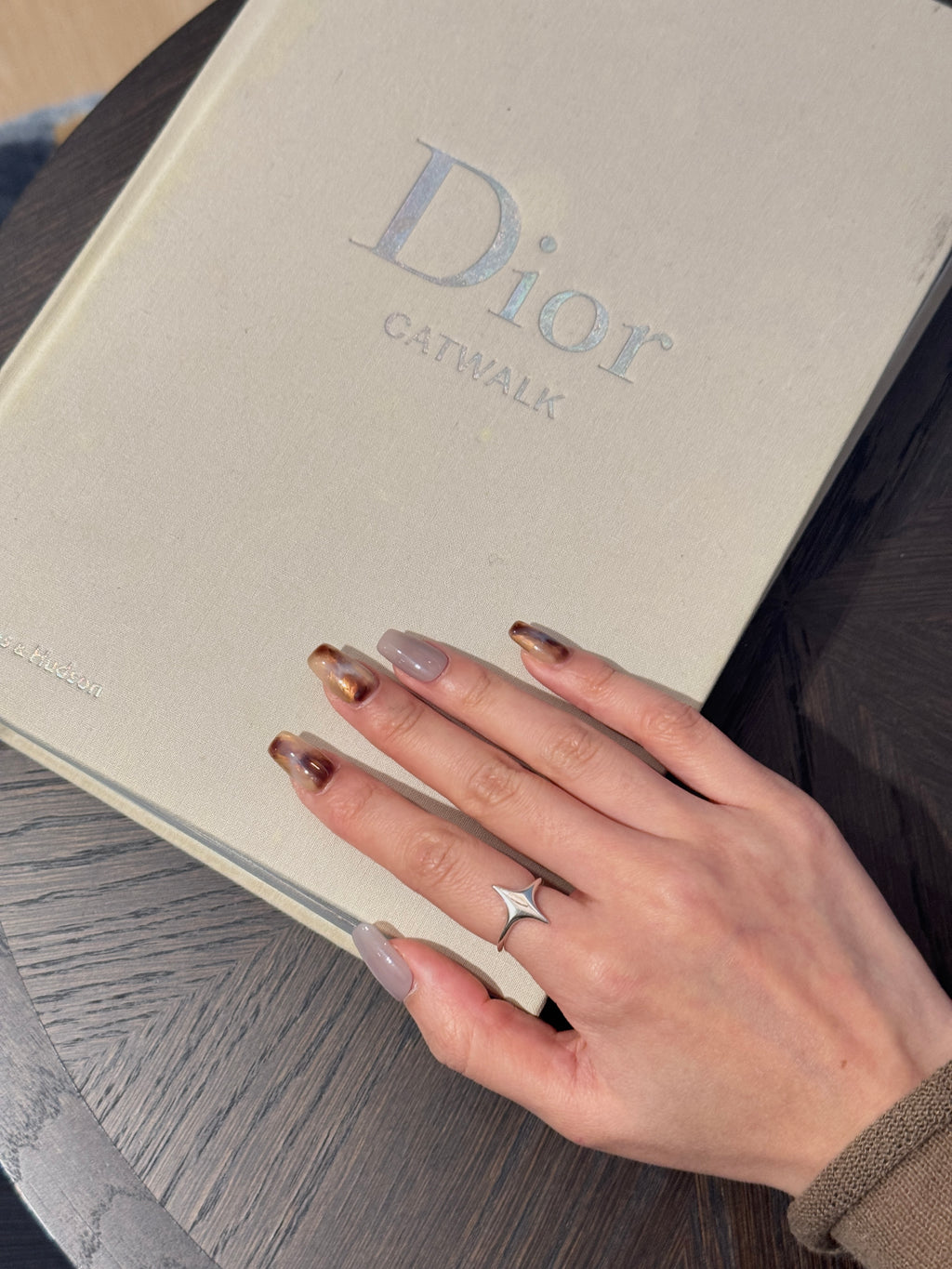 Amber Mist | Autumnal Gradient & Smoky Marble Nails