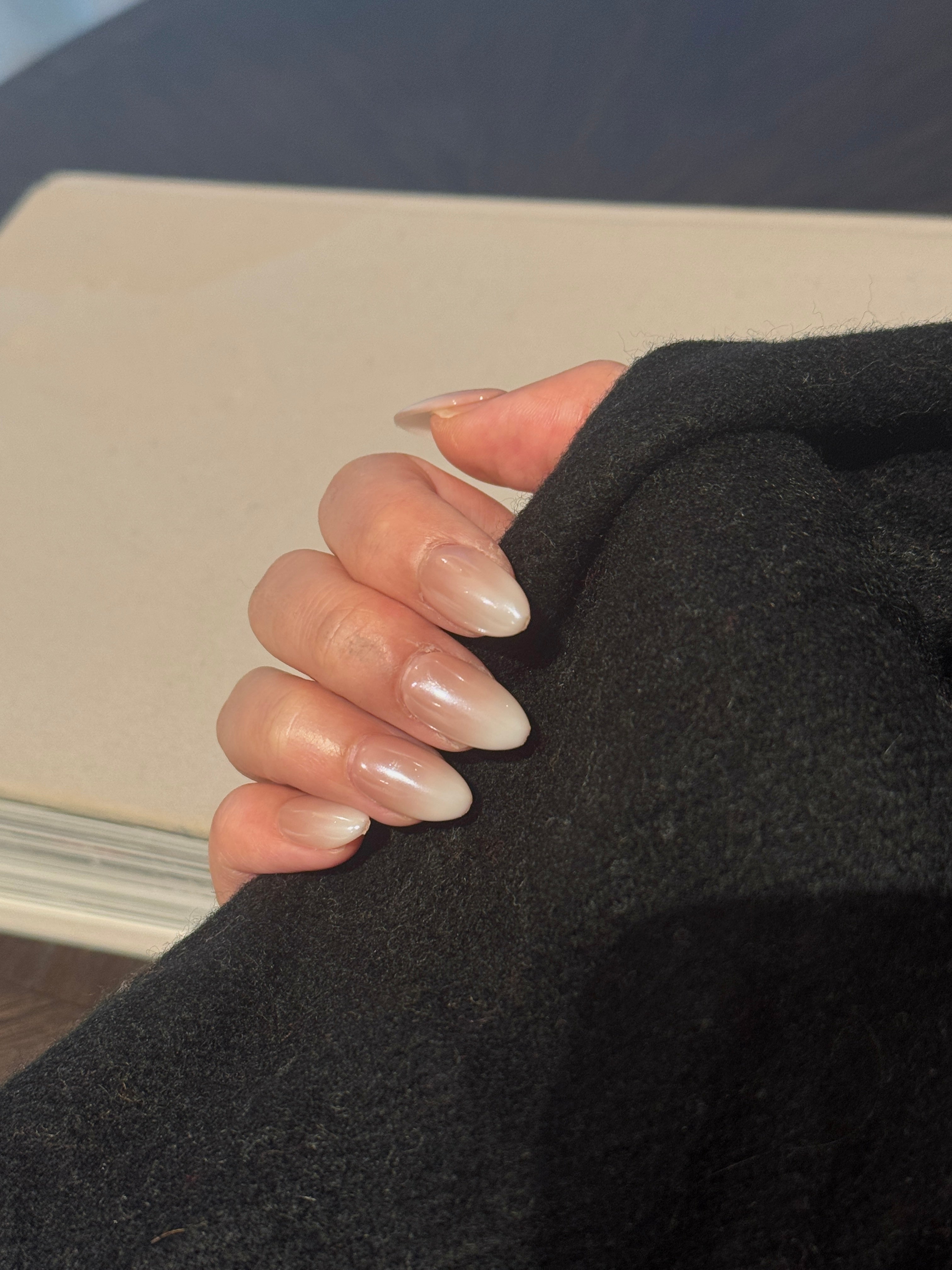 The Glazed Donut | Iconic Pearlescent Chrome Nails